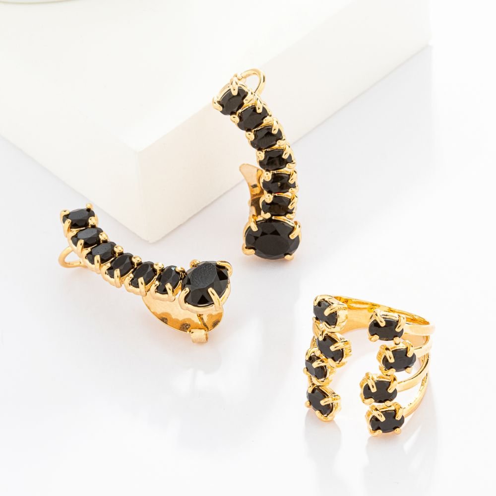 Anel La Era Oval Onix Banho Ouro 18k