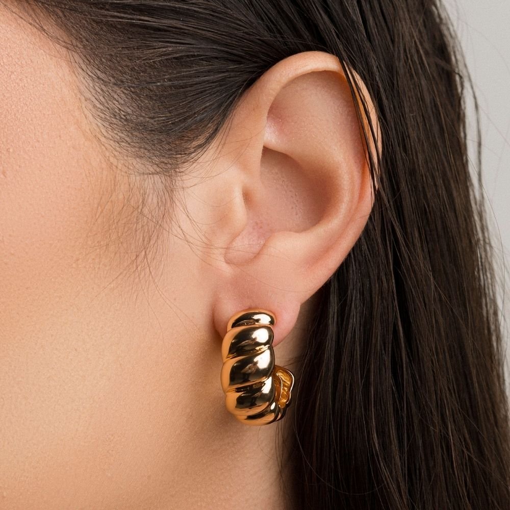 Brinco Singular Argola Canelada (P) Banho Ouro 18k