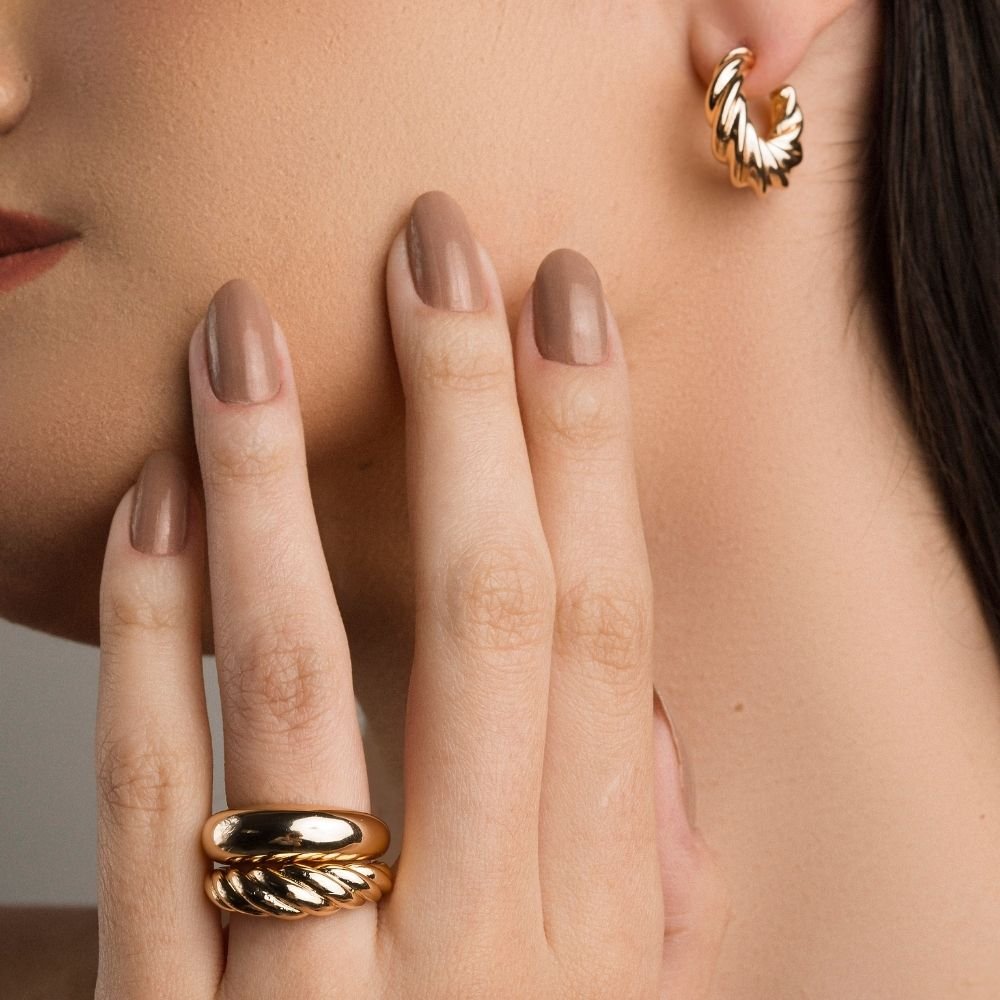 Anel Vita Aurea Croissant Banho Ouro 18k