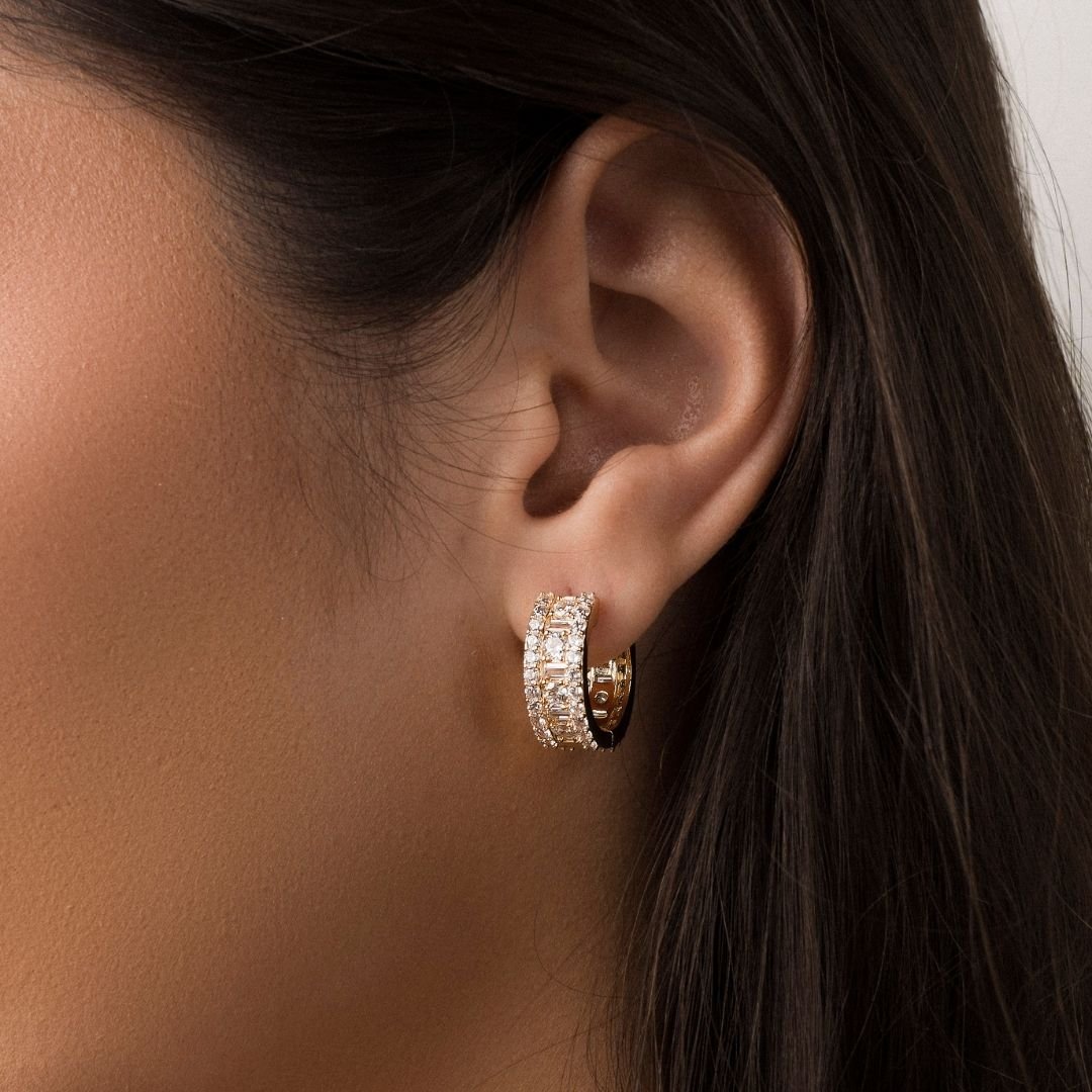 Brinco Plume Argola Zirconia Baguete Redonda Banho Ouro 18k