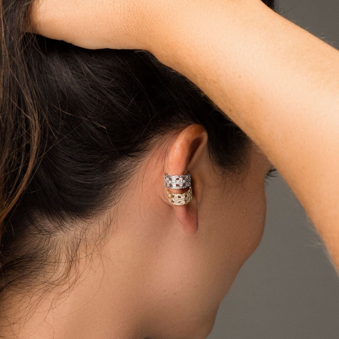 Piercing Classic Microzirconias Banho Ouro 18k