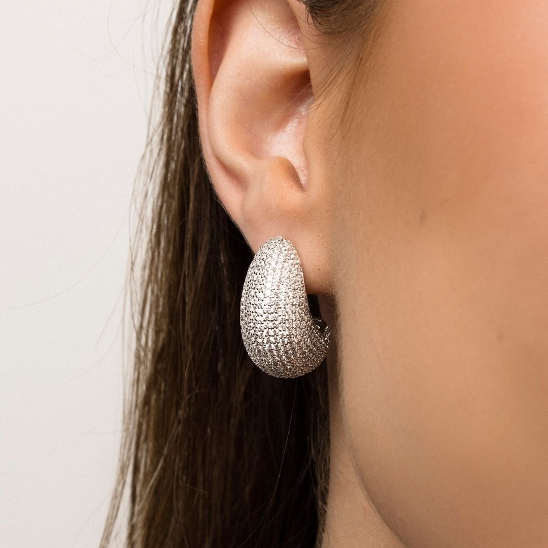 Brinco Pilar Microzirconias Banho Rodio Branco